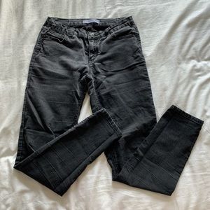 Buffalo skinny jeans, regular waist, size 5-7